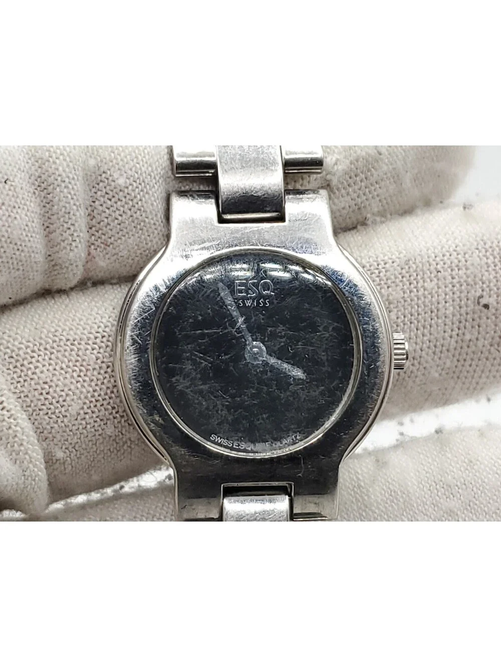 ESQ Quartz Womens Watch New Battery Silver Tone Black Dial 24mm